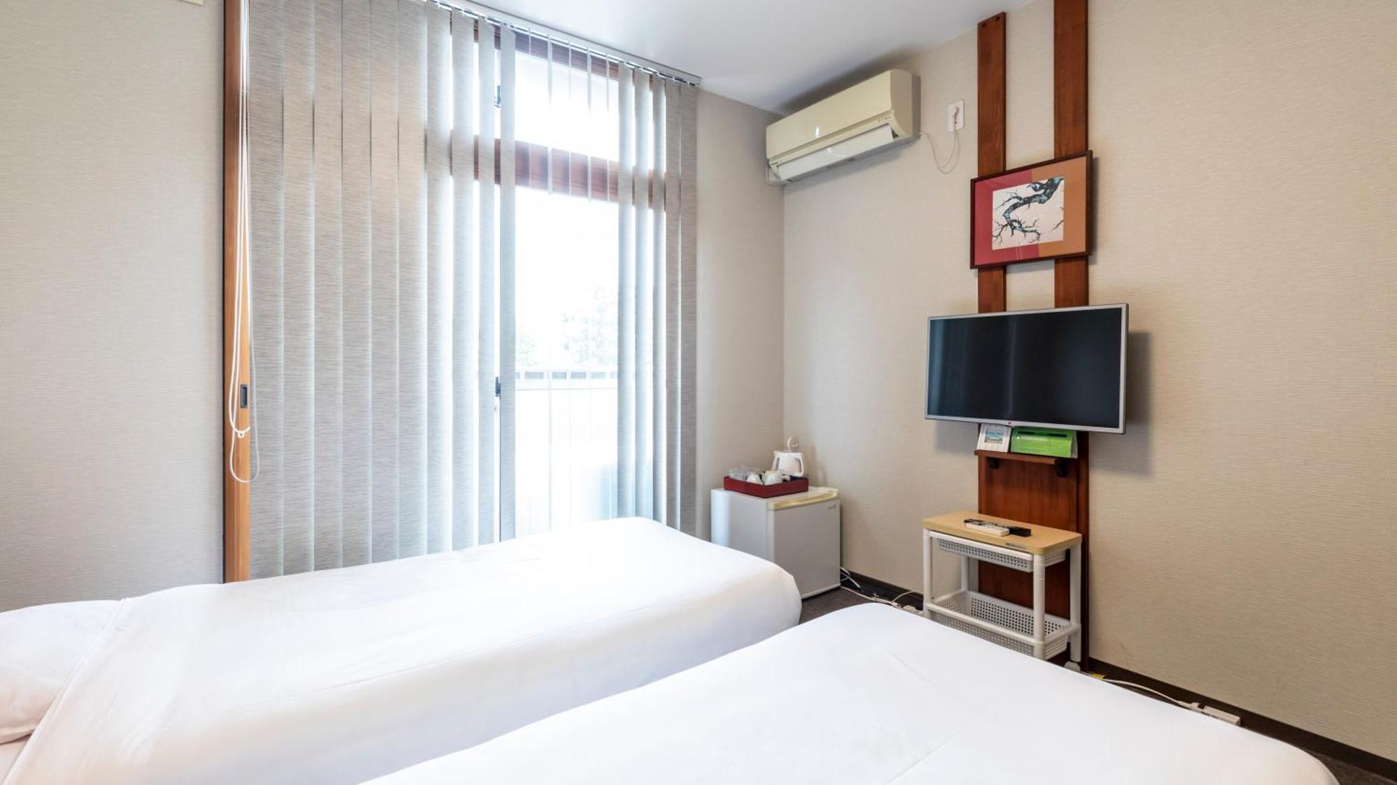 โอโย 44715 อินเตอร์เนชั่นแนล โฮเทล ไคเกะ Hotel โยนาโกะ ภายนอก รูปภาพ